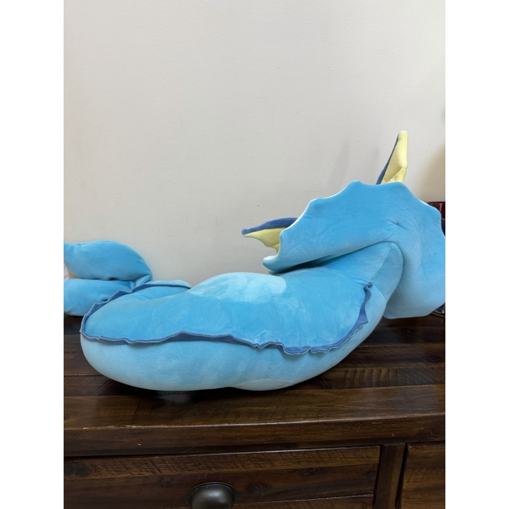 Pokemon Vaporeon Sleeping Plush - 18" Plush NEW Jazwares - Picture 4 of 7
